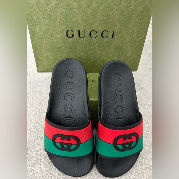 Gucci Black and Green Slides with Red Accent - Picture 1 of 2
